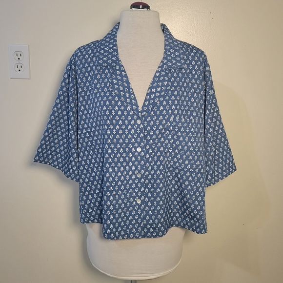 Haute Hippie (Womens XL) Blue Patterned Button-Down Semi-Cropped Collared Blouse - Picture 3 of 7